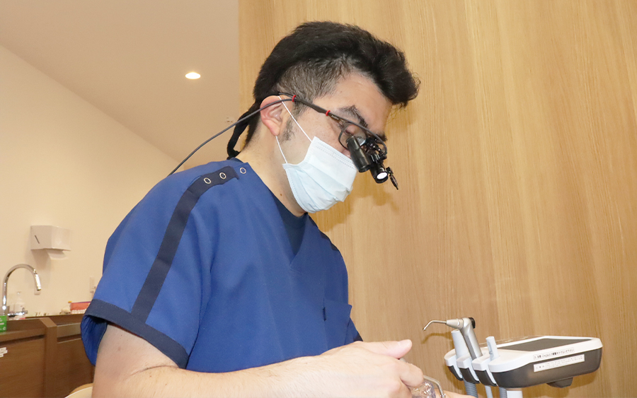 定期検診で予防歯科を01_むし歯や歯周病がないかを確認します。